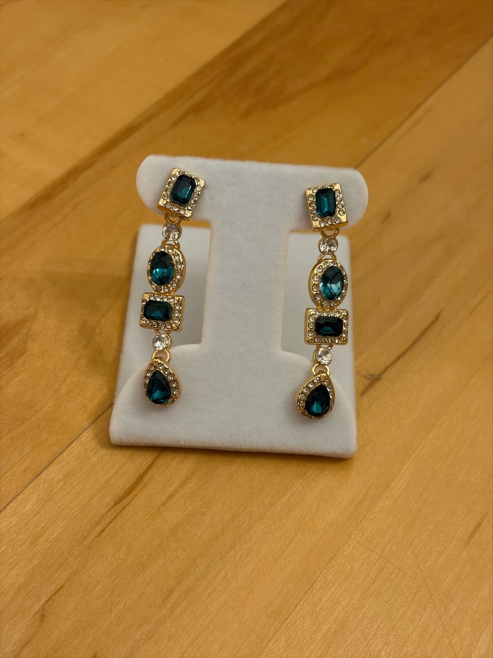 Emerald Green Statement Drop Earrings Gold Rhinestone Glam - Picture 2 of 12